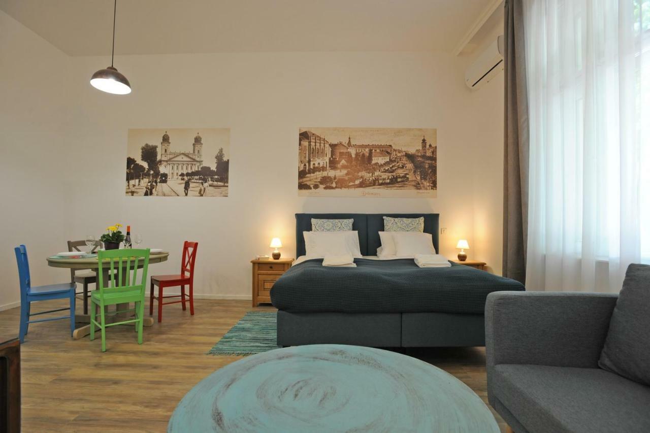 M37 Apartman Debrecen Esterno foto