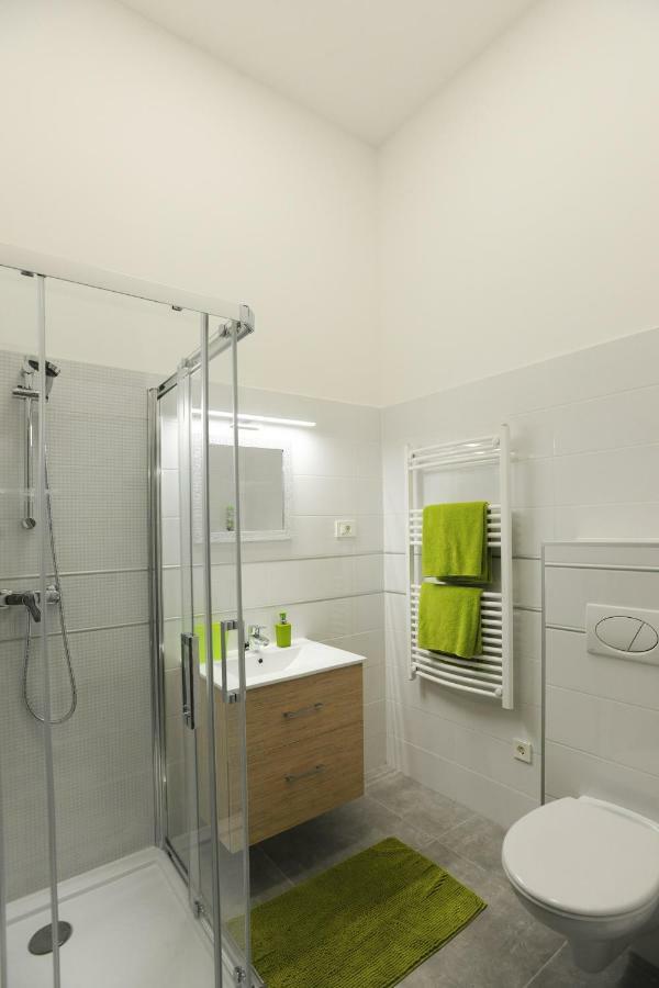 M37 Apartman Debrecen Esterno foto