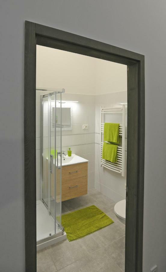 M37 Apartman Debrecen Esterno foto