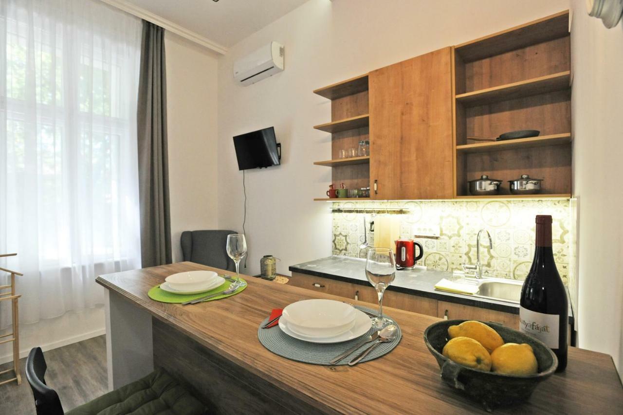M37 Apartman Debrecen Esterno foto