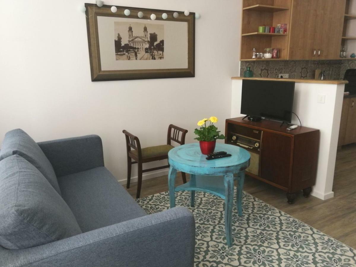 M37 Apartman Debrecen Esterno foto
