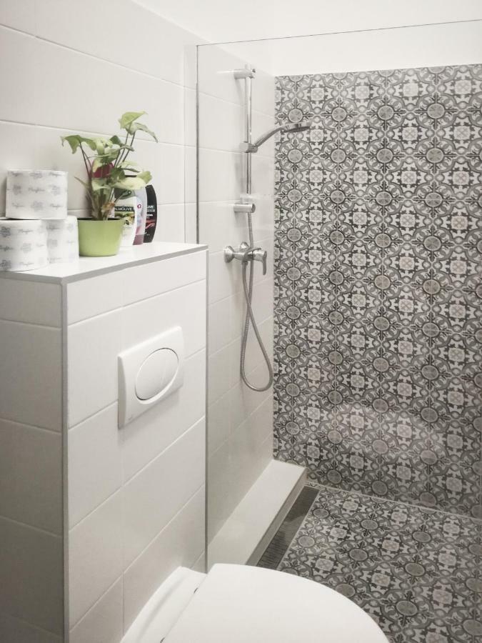 M37 Apartman Debrecen Esterno foto