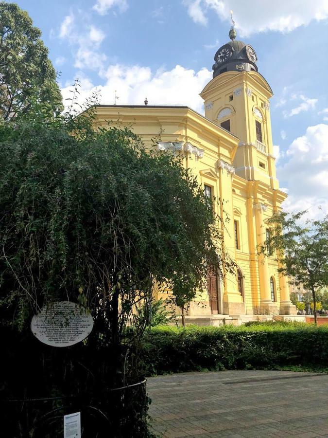 M37 Apartman Debrecen Esterno foto